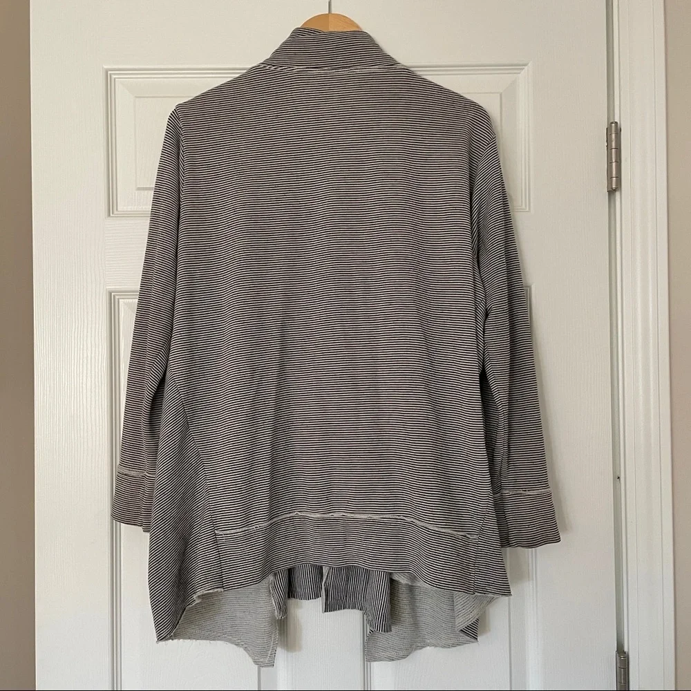 Dolan T Shirt Striped Open Cardigan - Picture 3 of 6
